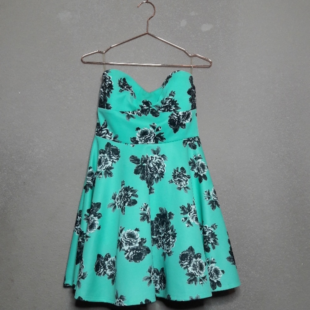 Mint / Turquoise- floral, strapless dress